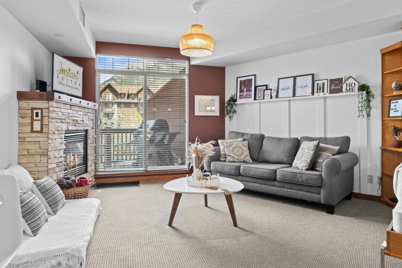 ⭐️ Luxury Mountain View Studio In Canmore ⭐️ Exterior photo