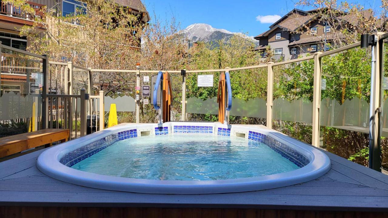 ⭐️ Luxury Mountain View Studio In Canmore ⭐️ Exterior photo